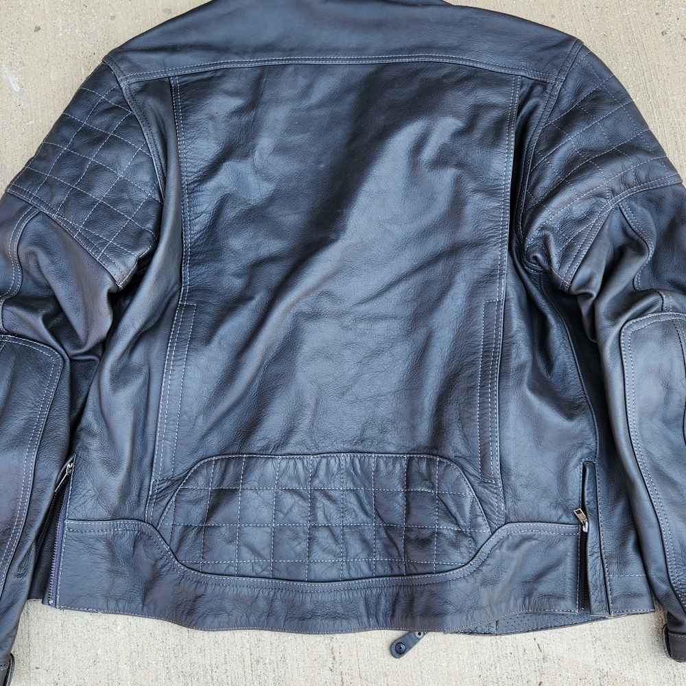 Leather Jacket - Picture 5 of 5